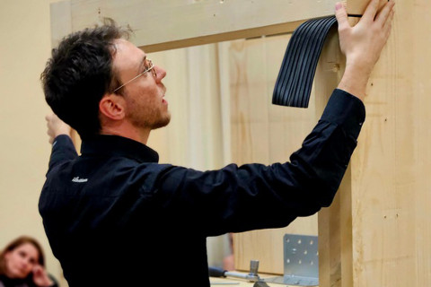 THÉORIE EN PRATIQUE